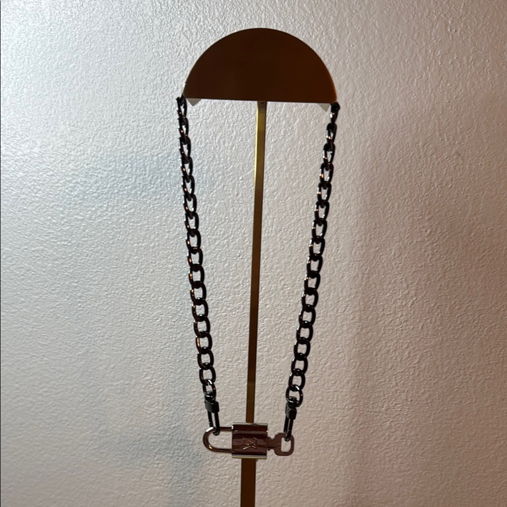 Louis Vuitton Palladium Finish Lock and Key with unbranded chain